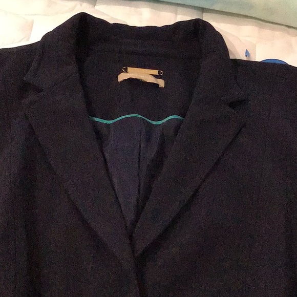 2 pc suit. Navy - Picture 4 of 5